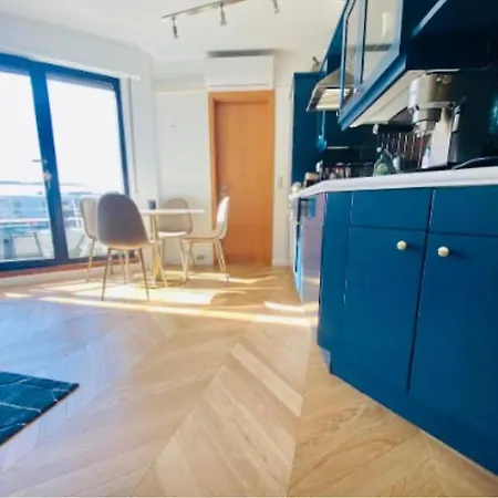 Luxury 1 Bedroom In Center With Terrace&parking 51b